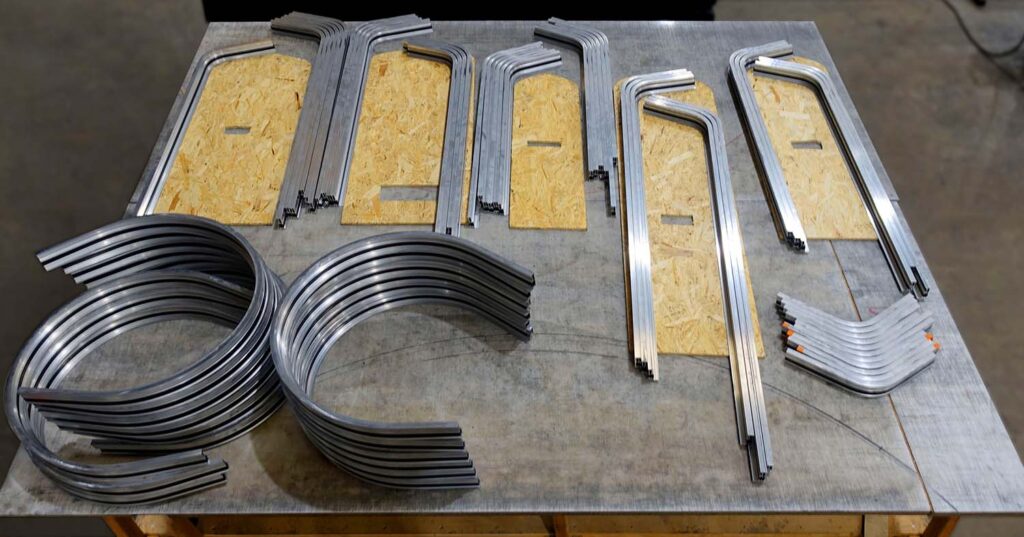 Arched windows curved by Alubend