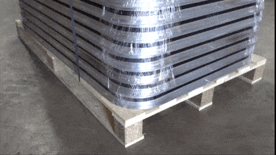 Pack curved aluminium window frames
